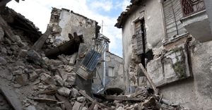 How to Survive an Earthquake (and Its Aftermath)